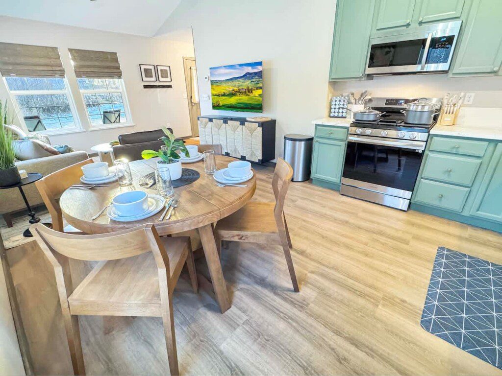 61565a96 d44f 4f hBuDc