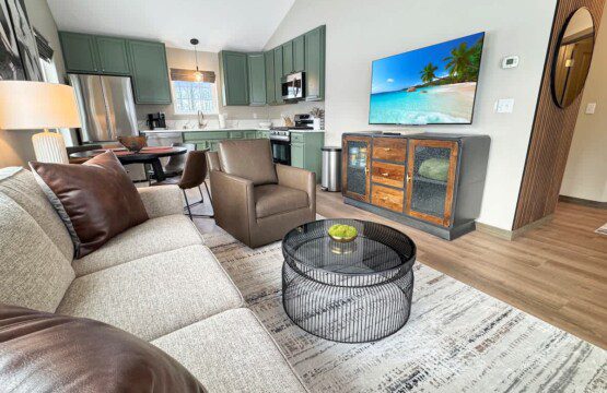 6dabc31c 7eee 49 q1JrI