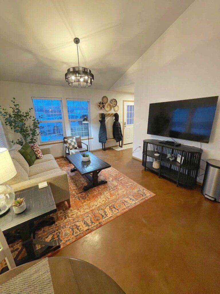 774c26a0 af81 43 1EK8