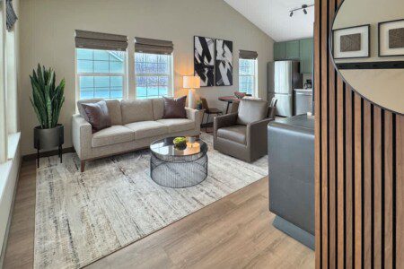 7f577273 44b4 42 kItDG