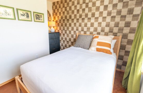 Quarter 54 Suite 7 27