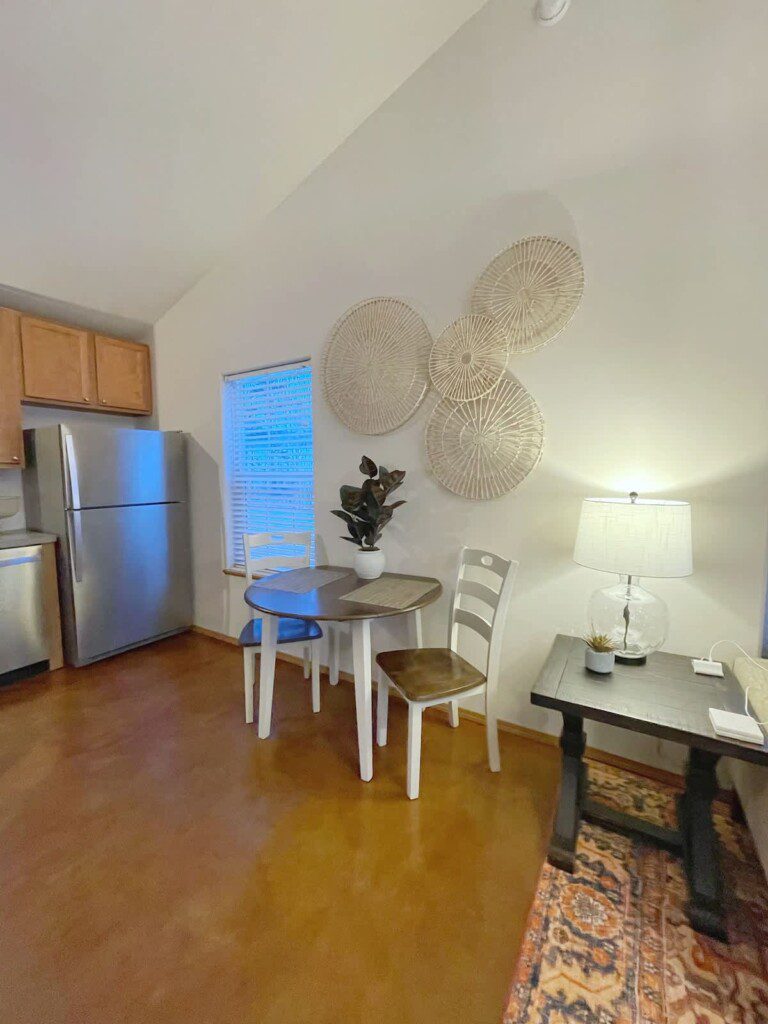 b8bccc3d 3033 4f JPBpb