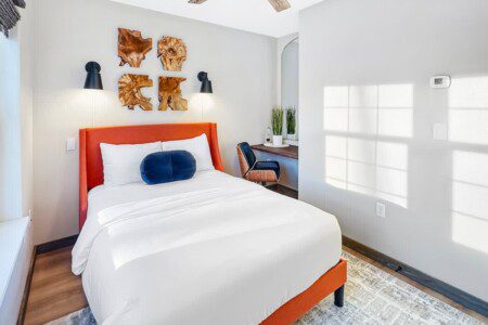 c06b6131 9d54 4c od9 R