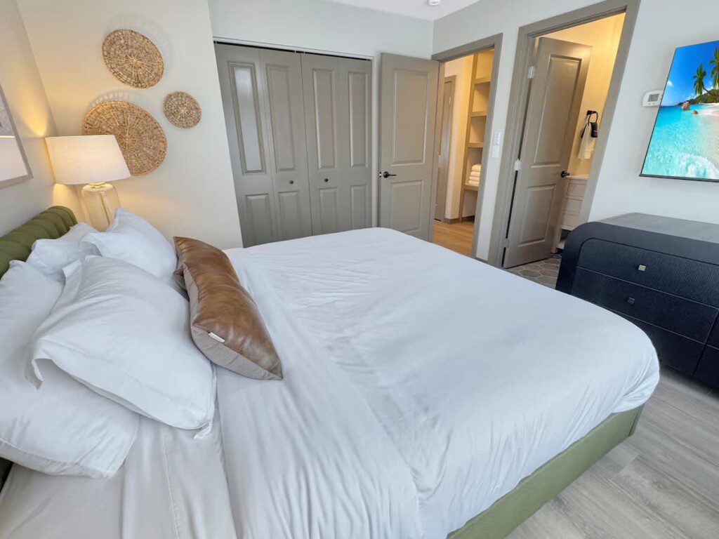 daec137c 44d6 48 MYRRE