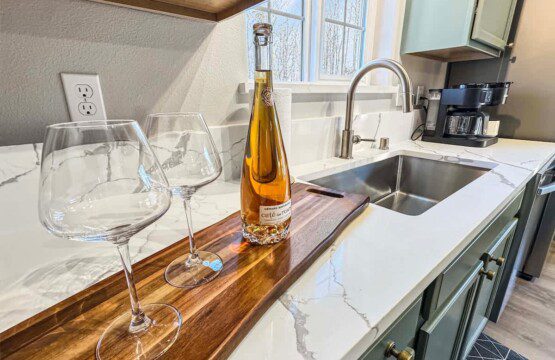 e10d98a6 28f6 4f b4mpK