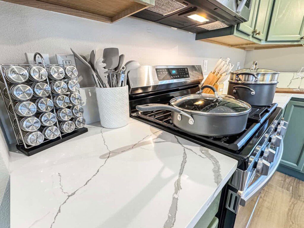 fd07390a c66b 47 Y689b